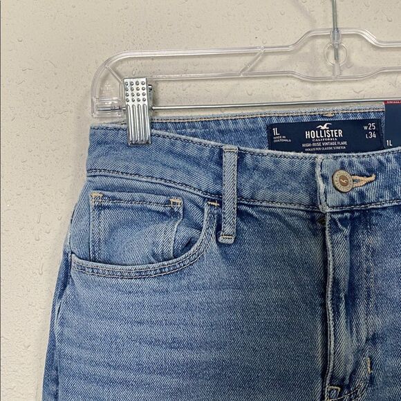 NWT High-Rise Vintage Flare Jeans | Y2K | Light Wash | Women's Size 1Long - Picture 3 of 16